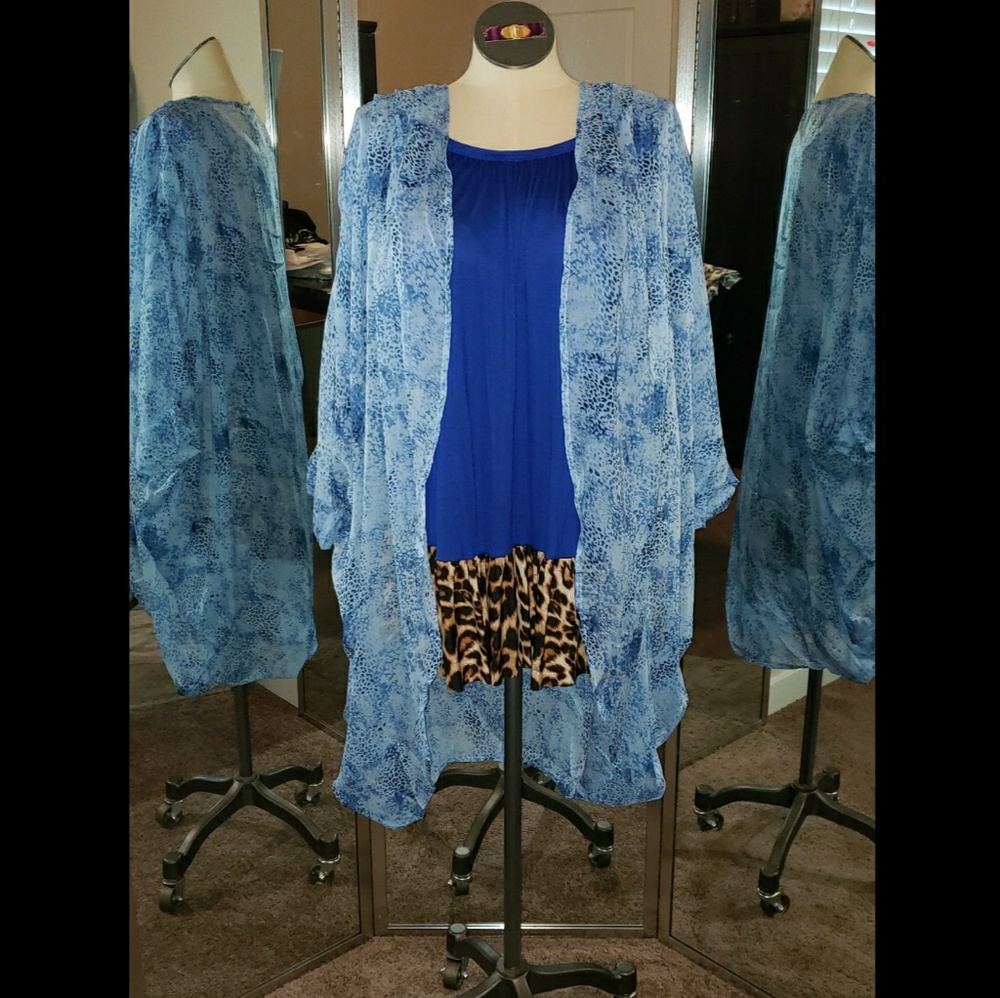 Blue Leopard Print Kimono